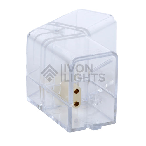 45-graders koppling i IVON Hexagon Garagebelysning 2-pack, designad för säker LED-anslutning.