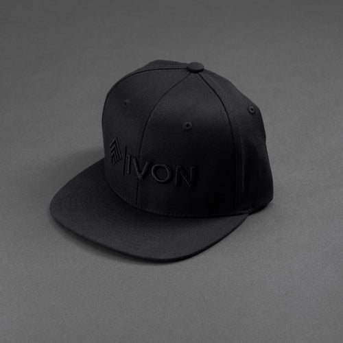 IVON Original Snapback Cap Blackout